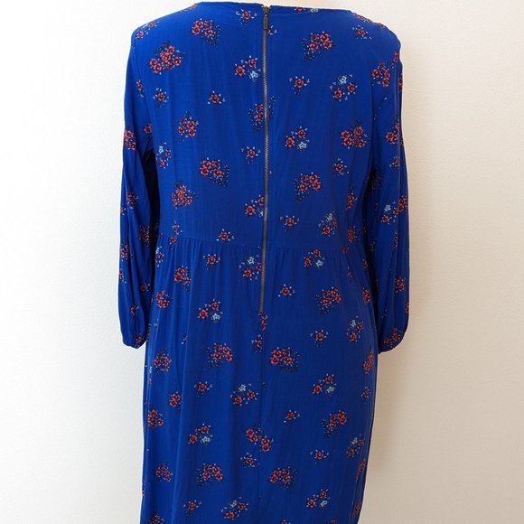 Shift! Easy Floral Shift Dress - Picture 4 of 6